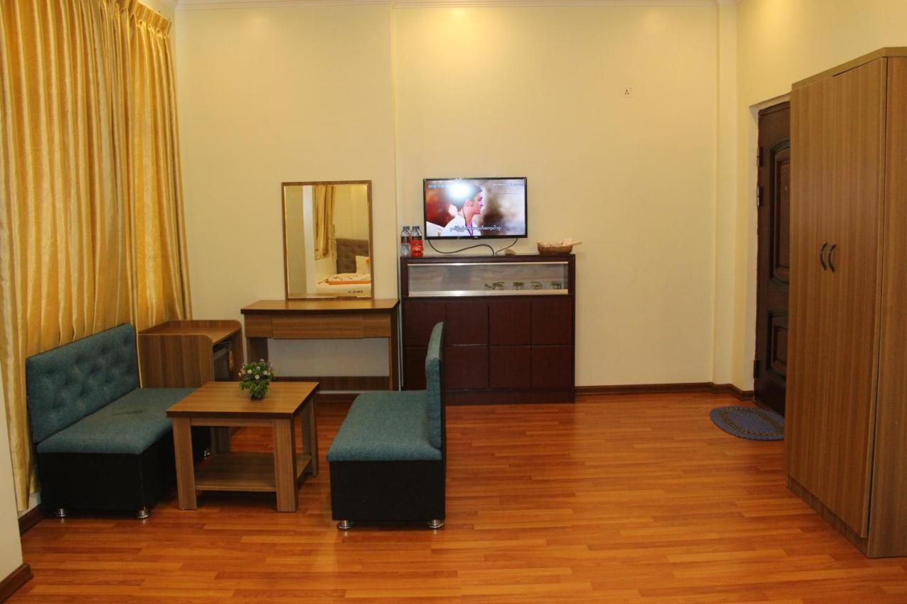 Hotel Grace Taunggyi Esterno foto